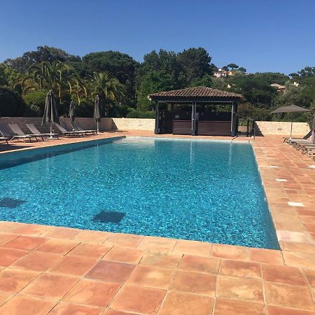 Charmantes Haus Im Golf Club Saint Tropez Saint-Tropez Exterior foto