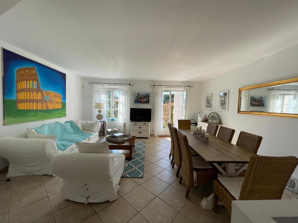 Charmantes Haus Im Golf Club Saint Tropez Saint-Tropez Exterior foto